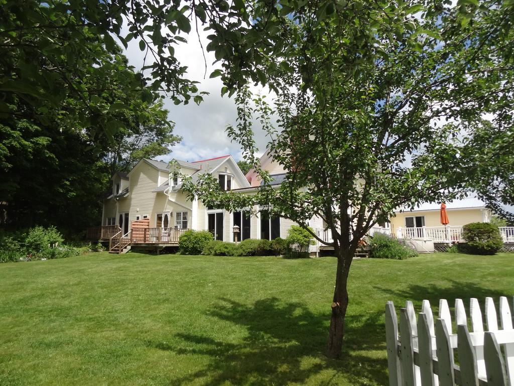 Inn At Buck Hollow Farm Fairfax Extérieur photo