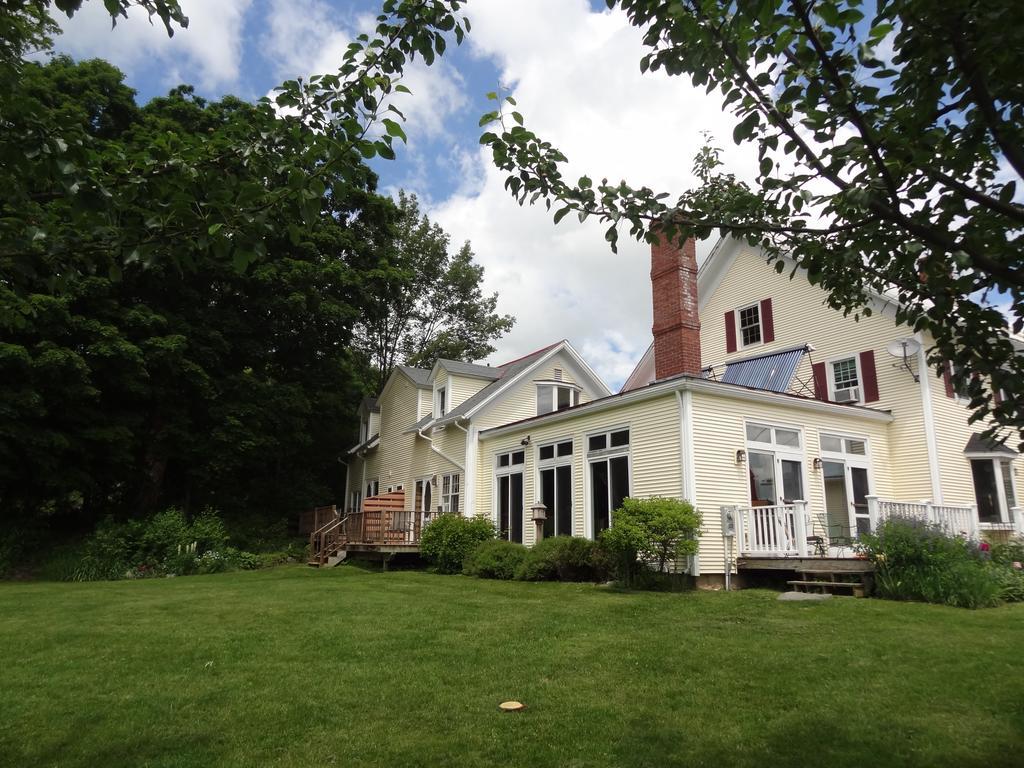 Inn At Buck Hollow Farm Fairfax Extérieur photo